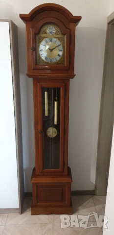 Стар паркетен часовник, снимка 2 - Антикварни и старинни предмети - 54200637
