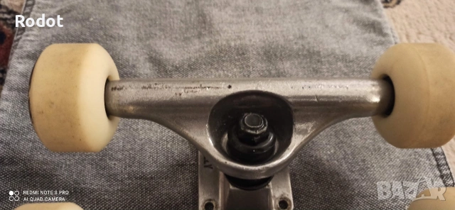 Скейтборд машинки/колесари Grizzly с колела,лагери и болтове., снимка 5 - Скейтборд, ховърборд, уейвборд - 53272374