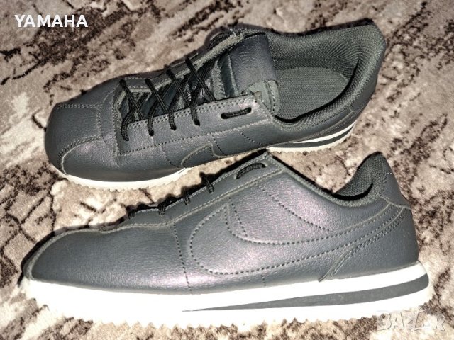 Nike  Дамски Маратонки 37.5 