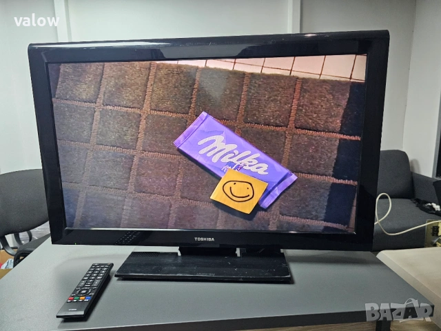 Телевизор Toshiba 32" с цифров тунер, снимка 3 - Телевизори - 53135705