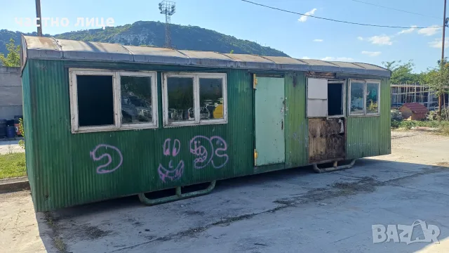 Фургон ,Барака 8м дълъг, снимка 2 - Гаражи и паркоместа - 56262141