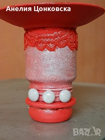 Арт свещник в червено и сребристо , снимка 1