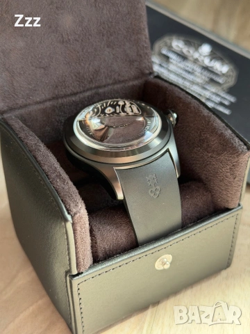 Часовник Corum Bubble Skull 47mm, снимка 3 - Мъжки - 53933622