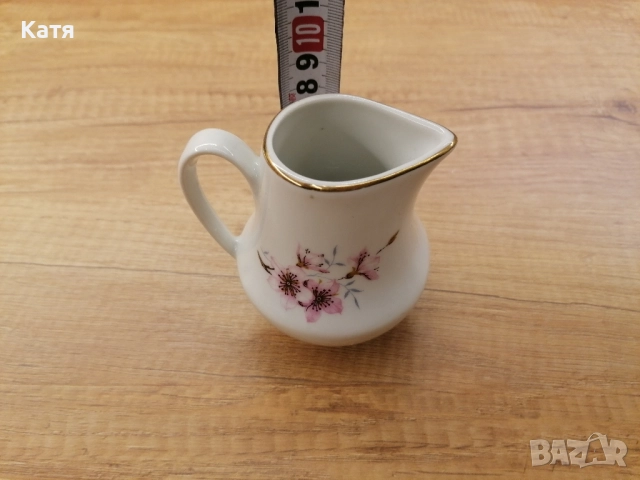 Каничка за мляко порцелан Китка Нови Пазар, снимка 4 - Чинии - 52436101