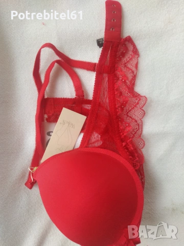 Нов червен сутиен с етикет, снимка 4 - Бельо - 53013341