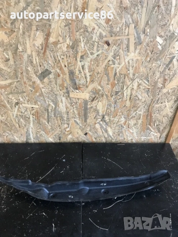 Конзола за предно ляво крило / предпазител за прах за Mercedes ML W164 3.0CDI (2010) A1648890325