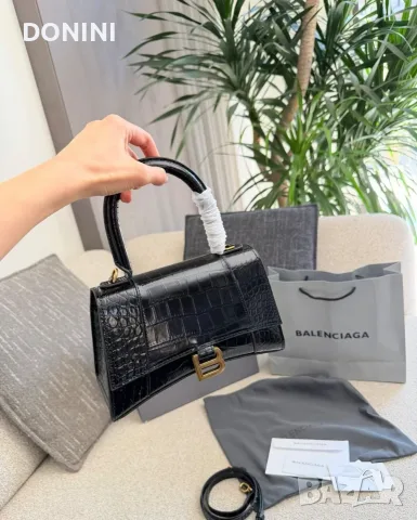 Balenciaga Дамска чанта, кожа, снимка 9 - Чанти - 56030895