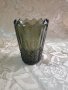 Ретро ваза от цветно стъкло, снимка 1 - Сервизи - 44356848
