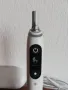 Oral B iO 8 бяла, снимка 4
