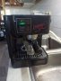 Кафемашина Саеко Диаболо работи отлично и прави хубаво кафе с каймак , снимка 3