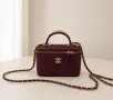 Chanel Луксозна Дамска Чанта Тип Куфарче В Бордо С Верижка И Златни Детайли Код SBF7, снимка 1