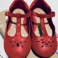 Елегантни обувки на NEXT, размер 22 (5UK), снимка 2 - Детски обувки - 40108376