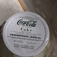 Coca Cola - Стар индустриален буркан от концентрат Кока Кола, снимка 2 - Антикварни и старинни предмети - 40713475