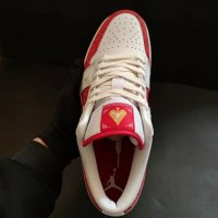 Nike Air Jordan 1 Low Spades SE King Queen Cards Poker Lucky Нови оригинални обувки маратонки 42 ном, снимка 7 - Маратонки - 38752147