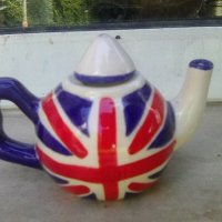 Английско порцеланово чайниче сувенир, снимка 4 - Други ценни предмети - 37188016