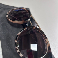 Слънчеви Очила GUESS, снимка 4 - Слънчеви и диоптрични очила - 44529812