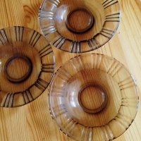 Стъклени чинийки - 3 бр, снимка 1 - Чинии - 37514278