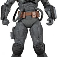 Екшън фигура McFarlane DC Comics: Multiverse - Hazmat Suit Batman (JL: The Amazo Virus), 18 cm, снимка 2 - Колекции - 38894826