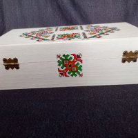 Дървена кутия с българска шевица - ръчна изработка, снимка 5 - Подаръци за жени - 33807126
