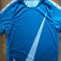 Nike Graphic Flash T-Shirt - страхотна мъжка тениска КАТО НОВА , снимка 3 - Тениски - 40738869