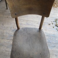 Столове  -4 дървени старинни и 2 метални-с дефекти  и подлежащи на ремонт, снимка 5 - Антикварни и старинни предмети - 34593711