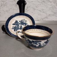 Японски костен порцелан, колекционерска чаша, снимка 2 - Антикварни и старинни предмети - 40761156