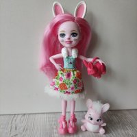 Кукла зайче с любимец  Енчантималс Enchantimals  13лв., снимка 3 - Кукли - 37446440