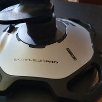 Logitech extreme 3d pro джойстик, снимка 3 - Джойстици и геймпадове - 39727694