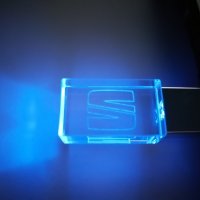 Светеща УСБ USB flash флаш памет стъкло с емблема на марка кола автомобил джип мотор + Подарък, снимка 10 - Аксесоари и консумативи - 30945988