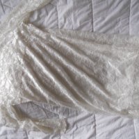 Нова Дамска рокля дантела в  кремаво размер ХС–ка С-ка, снимка 4 - Рокли - 35362180