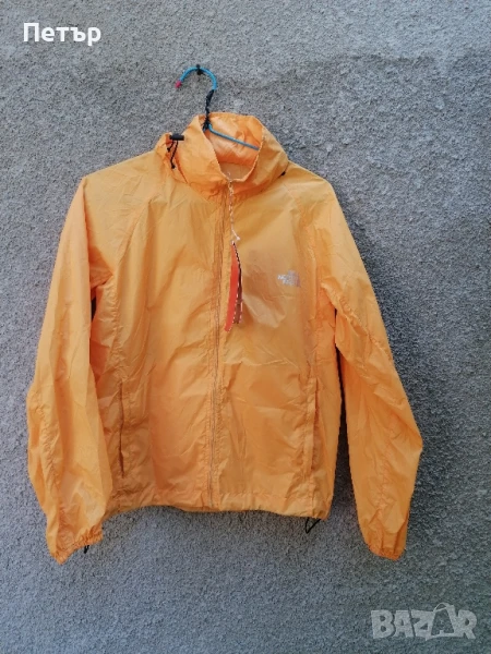 Продавам три чисто нови тънки леки ветровки /якета The North Face, снимка 1