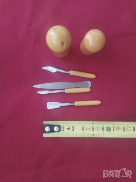 Продавам ретро комплект за нокти, снимка 1