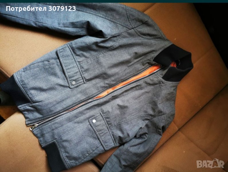 Яке Zara ( между М и L) , снимка 1