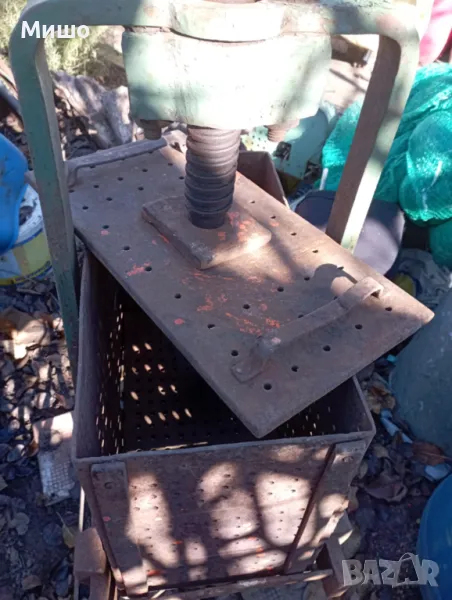 Продавам преса за плодове и грозде, снимка 1