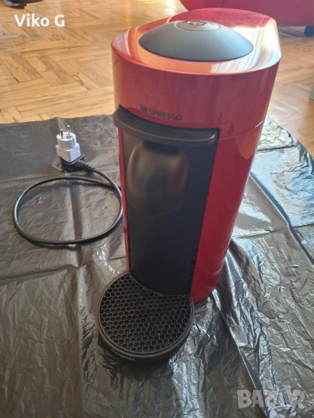 Кафемашина на капсули Nespresso Magimix M 600 Vertuo , снимка 1