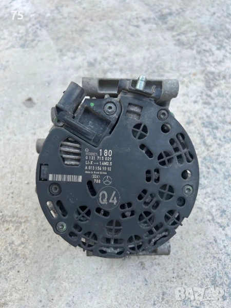 Алтернатор - Mercedes C(w204), снимка 1