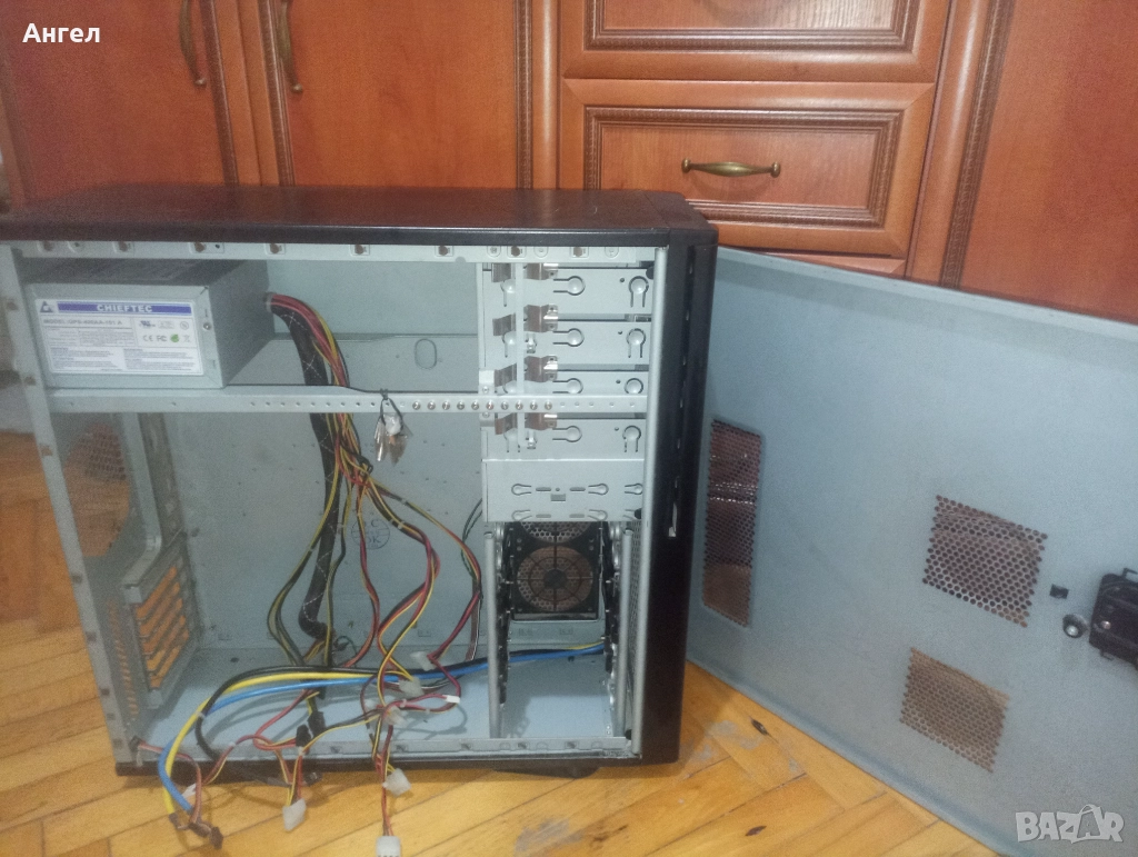 Компютърна кутия/ Сървърна кутия, снимка 1