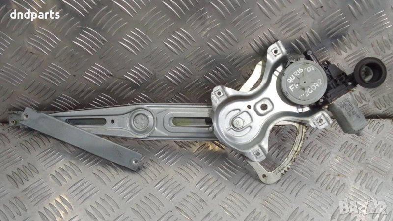 Стъклоповдигач Toyota Auris 2007г.(преден десен), снимка 1
