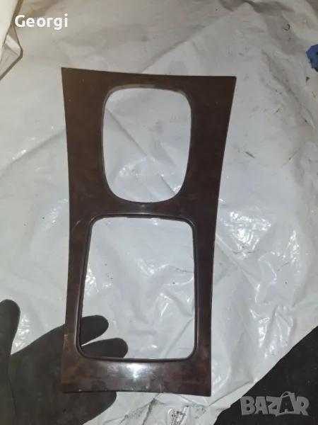 Средна конзола около скоростния лост mercedec c class w203, снимка 1