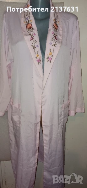 ДАМСКИ  РОЗОВ ХАЛАТ с Бродерия - Размер  L, снимка 1