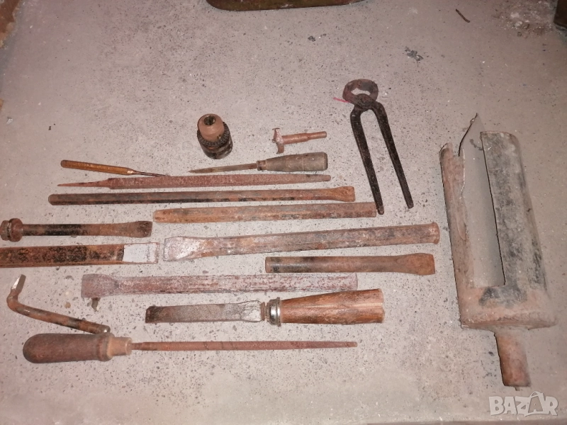 Инструменти, снимка 1