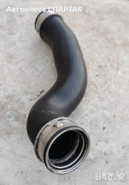 Mercedes-Benz E Class W211 220 CDI маркуч за интеркулер 2115280182, снимка 1