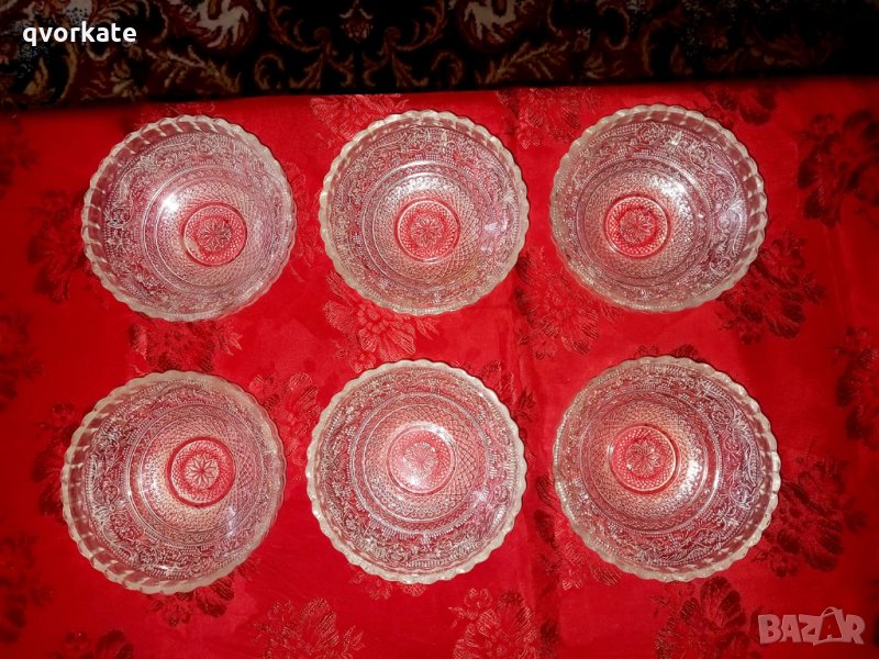 Шест броя купички, снимка 1