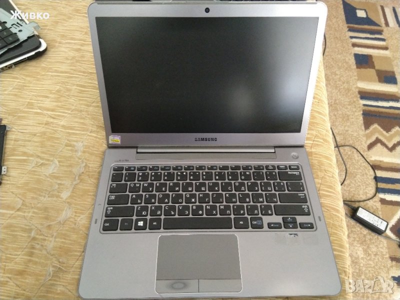Samsung NP530u3 на части, здраво дъно, снимка 1
