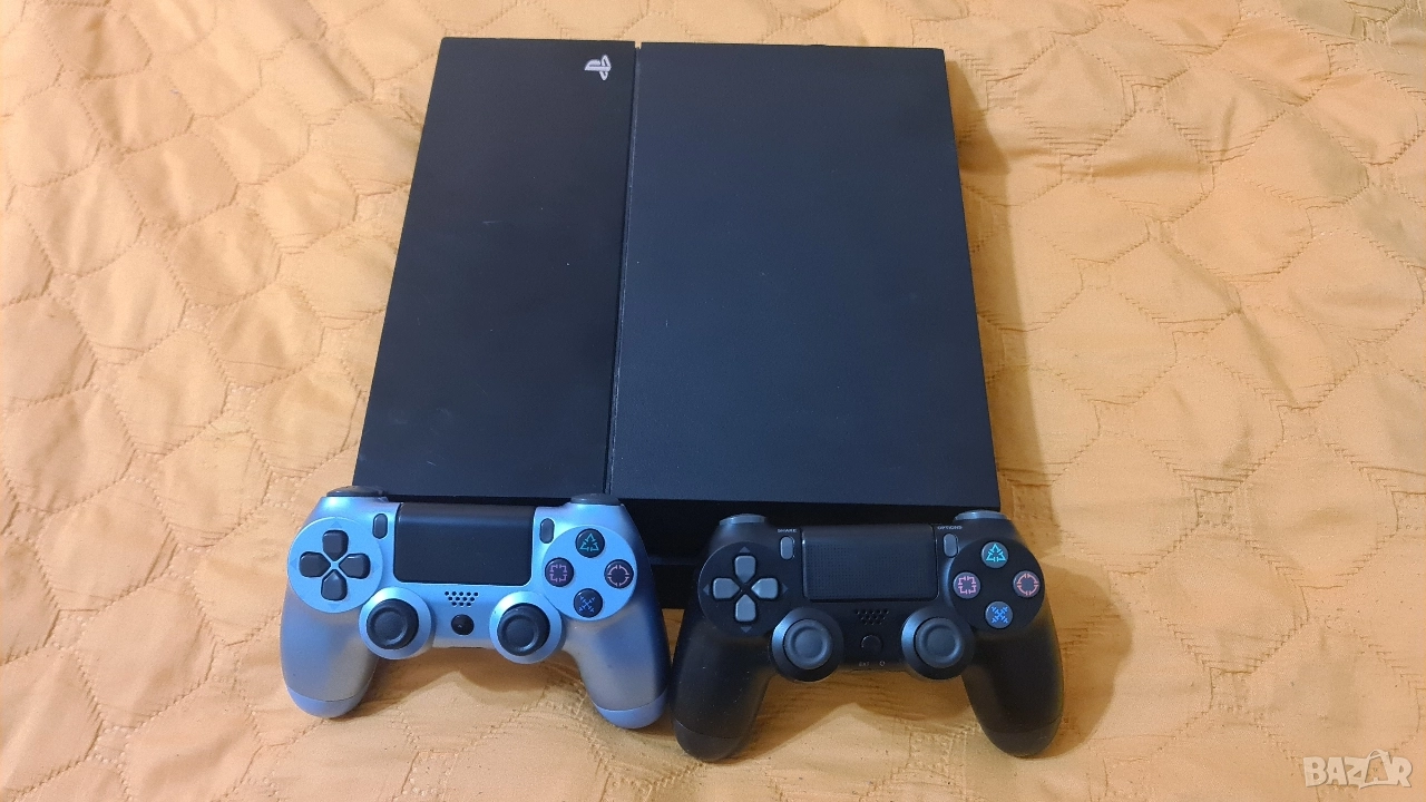 Playstation 4 (ps4) 500GB с HEN 9.00 и 9 игри и 2 джойстика, снимка 1