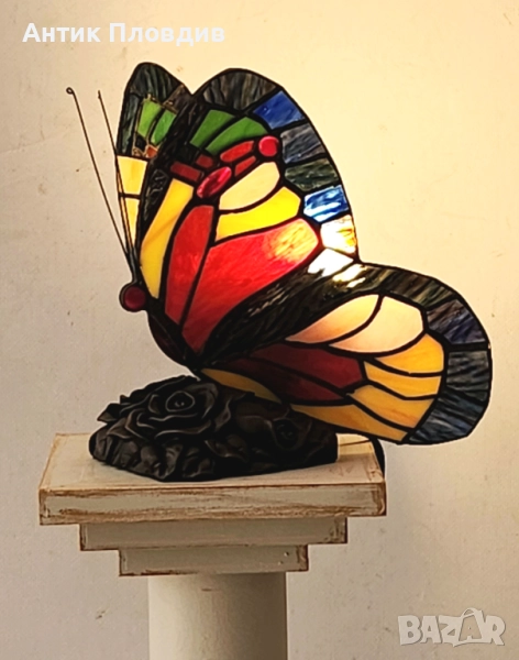 Лампа Tiffany стил – червена пеперуда, снимка 1