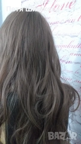 Перука - светлокафява синтетика с топ качество, снимка 7 - Аксесоари за коса - 51255794