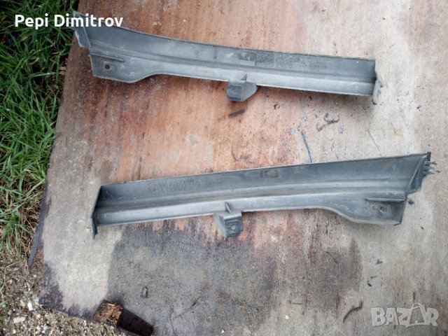 Лайсни под фара Опел Зафира а 