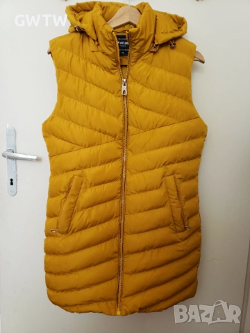 Дълга зимна грейка / елек цвят горчица