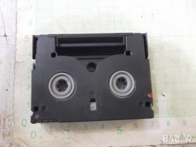 Видеокасета "JVC", снимка 2 - Чанти, стативи, аксесоари - 51925484